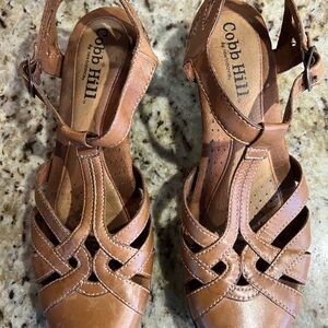 Cobb Hill Women's Medium Brown Sandals